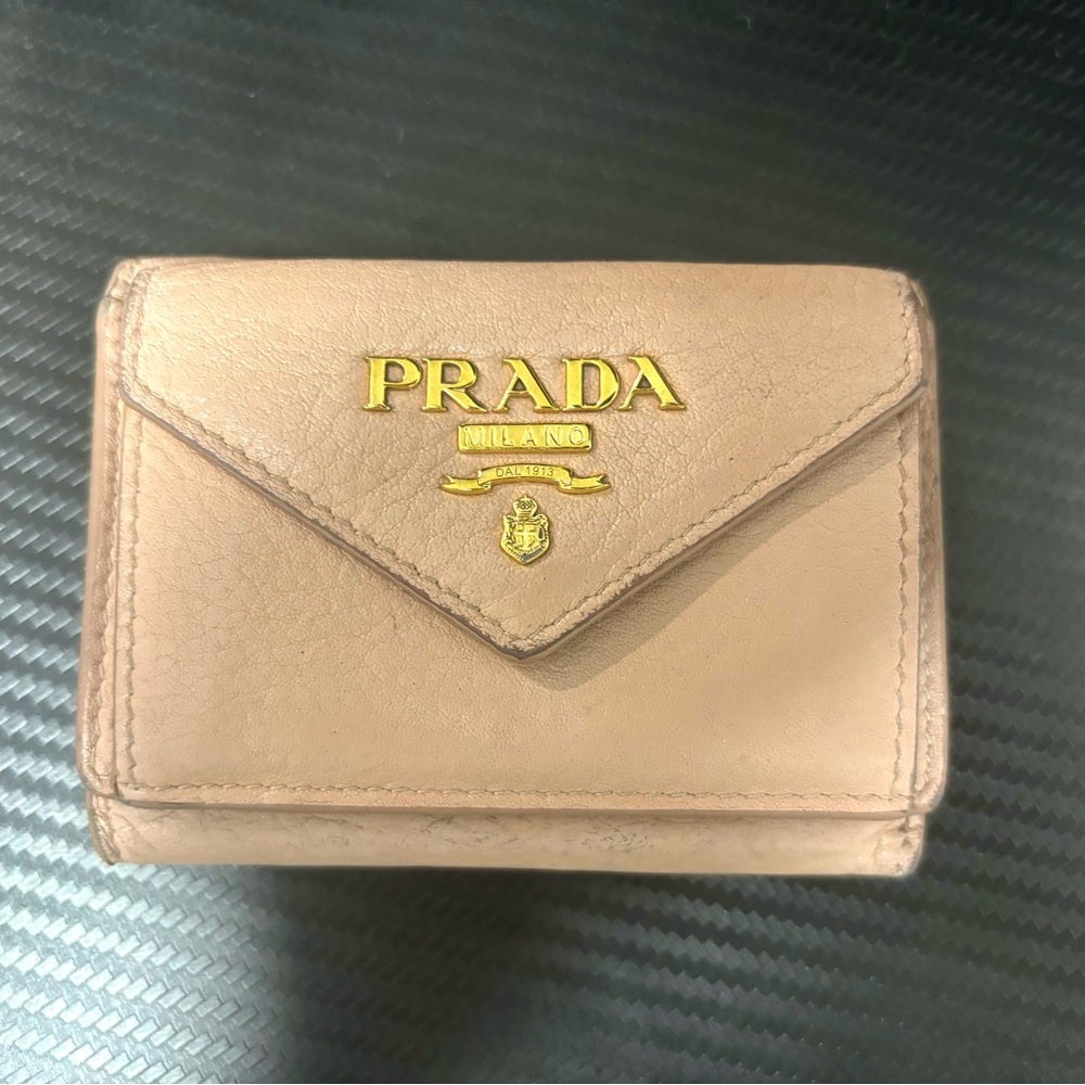 PRADA Front Pocket Small Leather Wallet powder pink